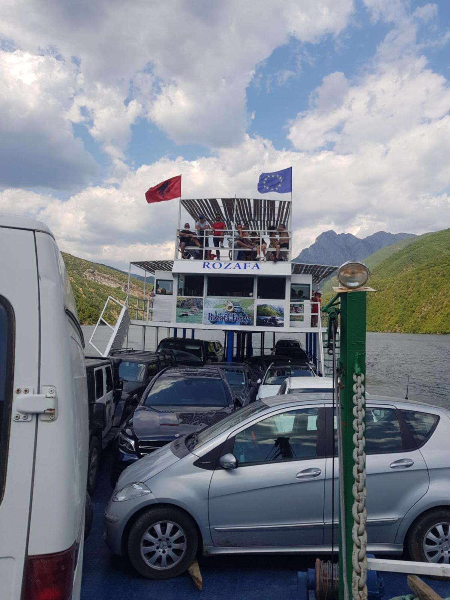 Rozafa Ferry & Accommodation Koman Eksteriør bilde